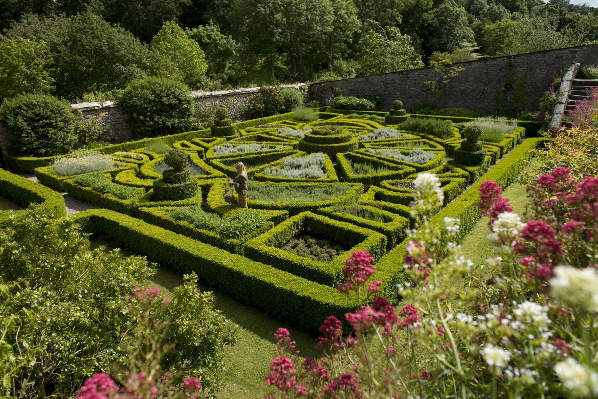 Bodysgallen Hall And 4* Llandudno